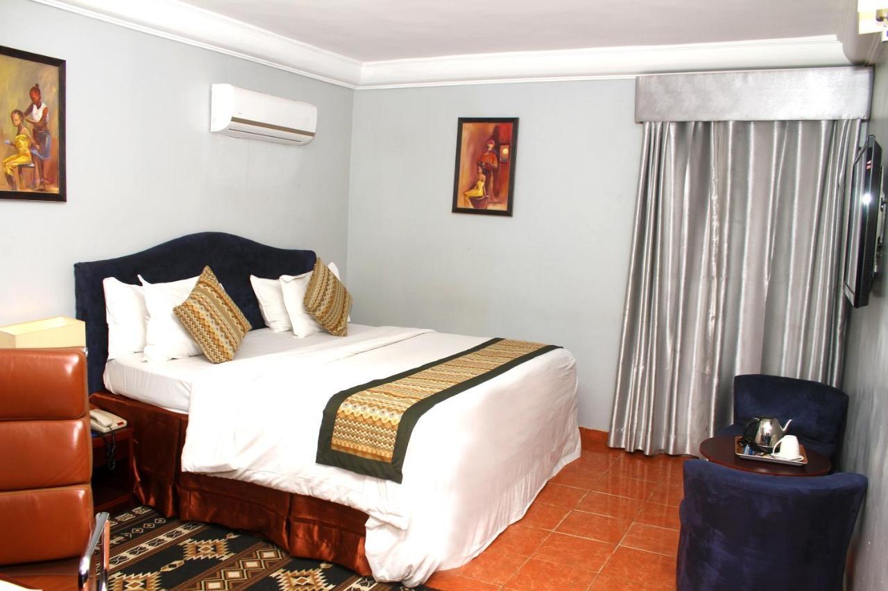 Bolton White Apartments Abuja Eksteriør bilde