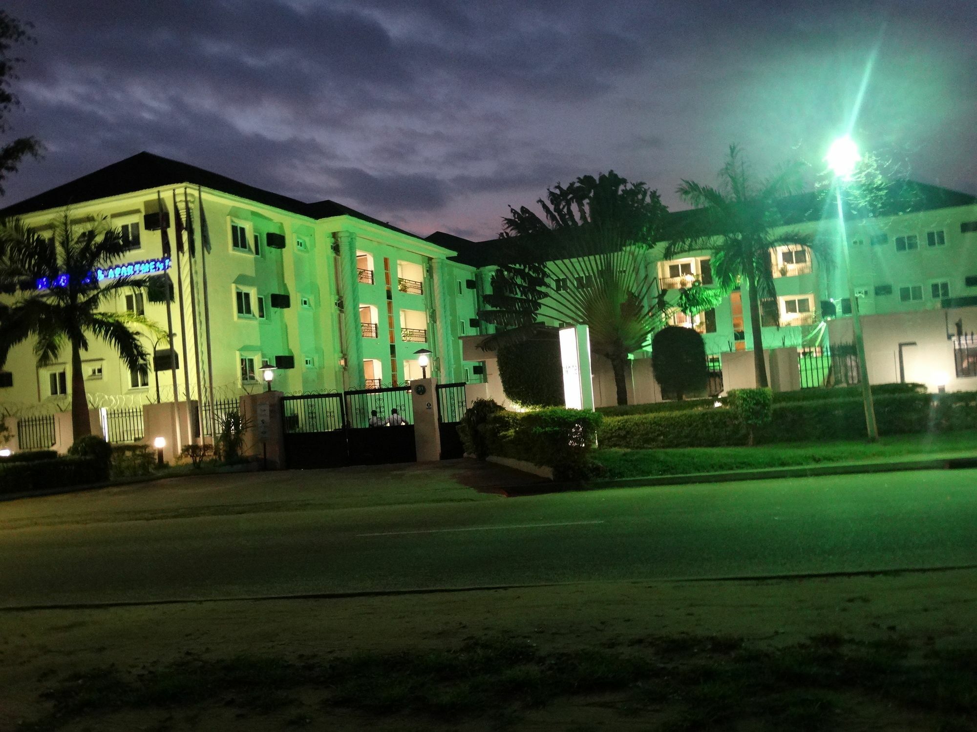 Bolton White Apartments Abuja Eksteriør bilde